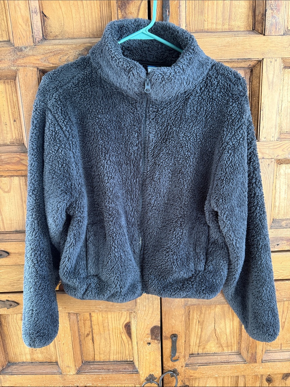 Old Navy Plush Full-Zip Teddy Jacket in Charcoal Gray